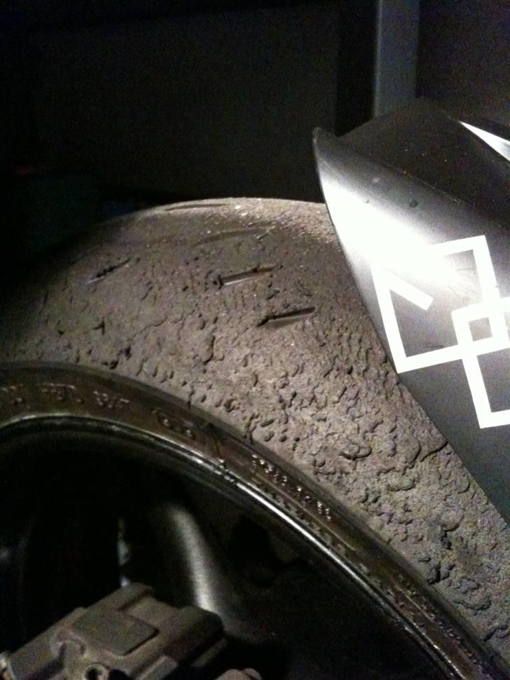 Yamaha R6 #64 - Endelig begynder det at ligne noget efter Padborg Park:) billede 16