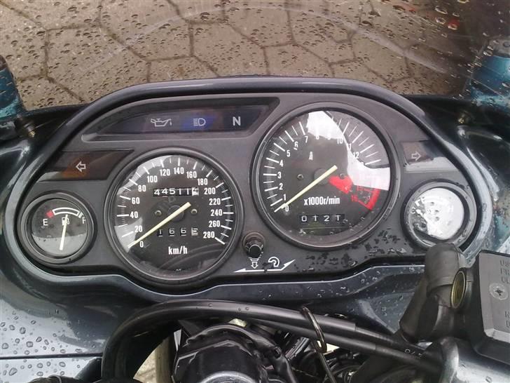 Kawasaki zzr 600  solgt billede 7