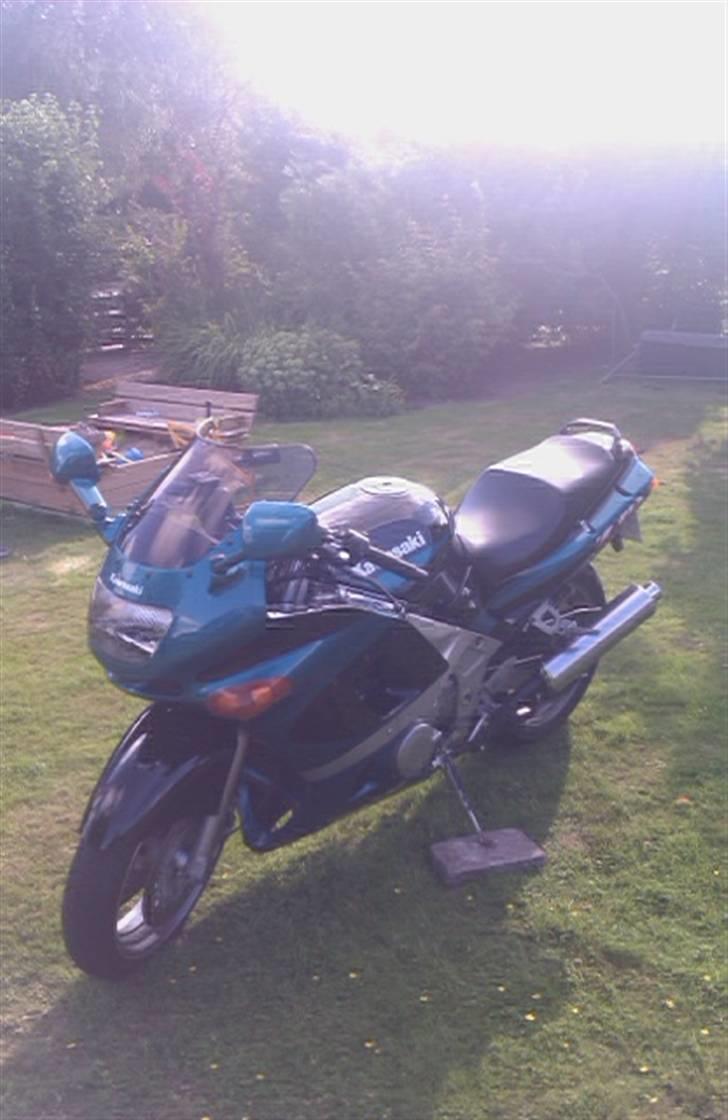 Kawasaki zzr 600  solgt billede 8