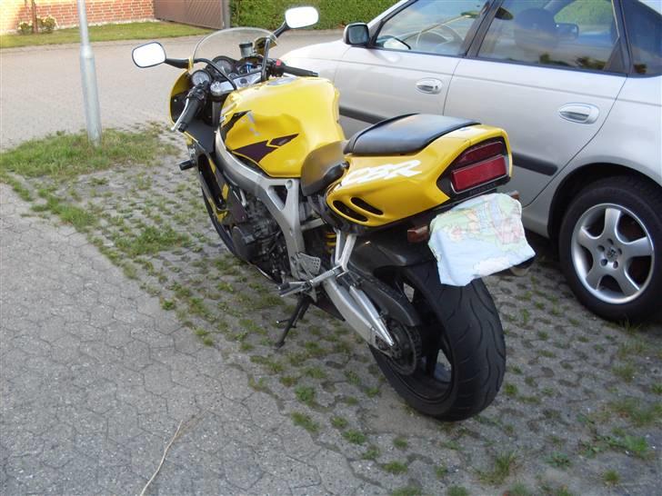 Honda CBR 900 RR REPSOL billede 10