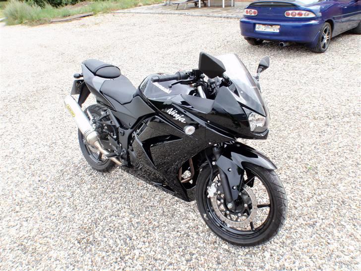 Kawasaki Ninja 250R billede 1