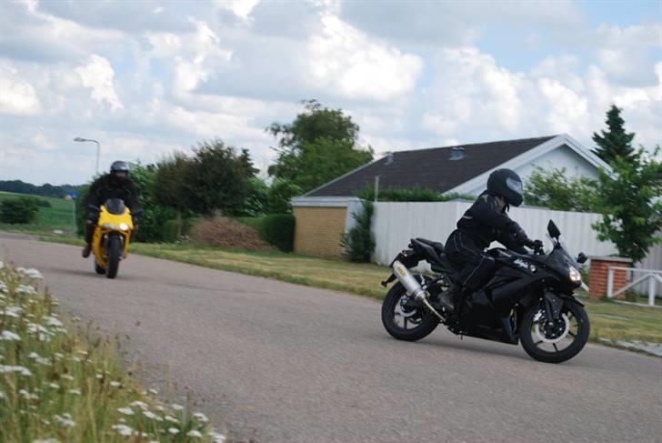 Kawasaki Ninja 250R billede 3