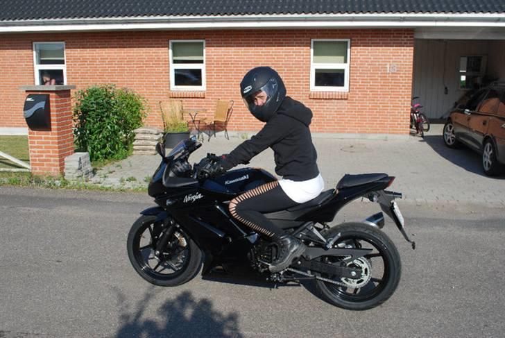 Kawasaki Ninja 250R billede 4