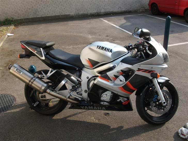 Yamaha YZF-R6 billede 1
