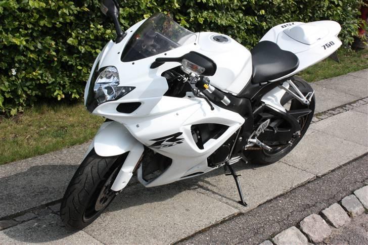 Suzuki GSX-R 750 til salg billede 5