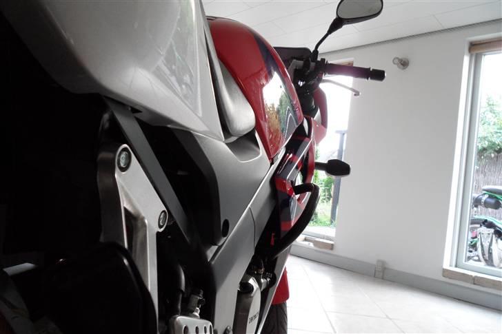 Honda cbr 125 R billede 15