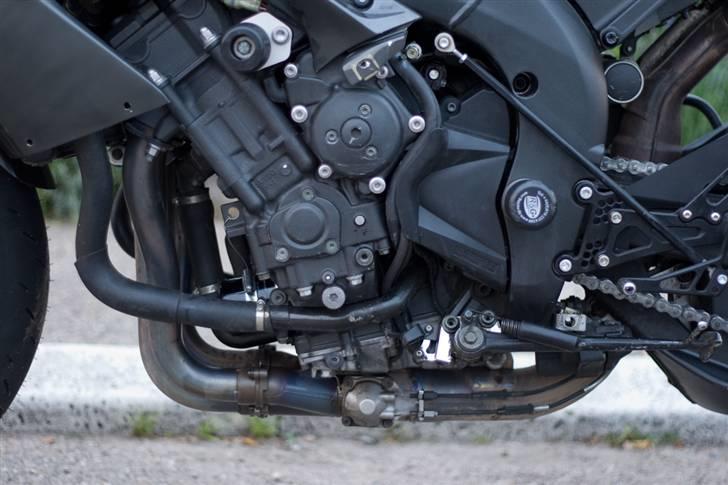 Yamaha YZF R1 Baneged billede 7