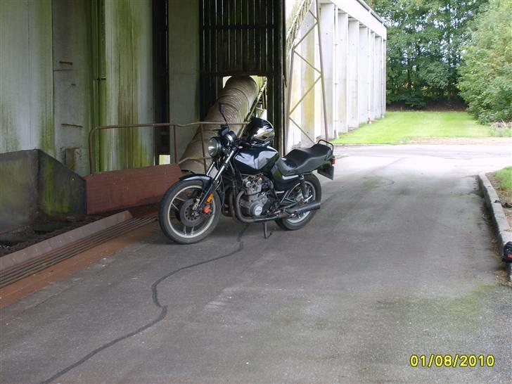 Suzuki GS 650 Kantana. solgt billede 11