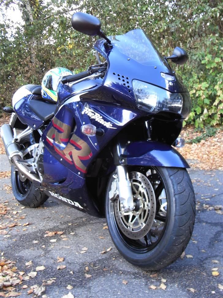 Honda CBR 900 RR Fireblade "Solgt" billede 10