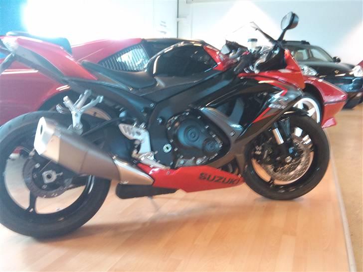 Suzuki  600 gsxr k8  billede 14