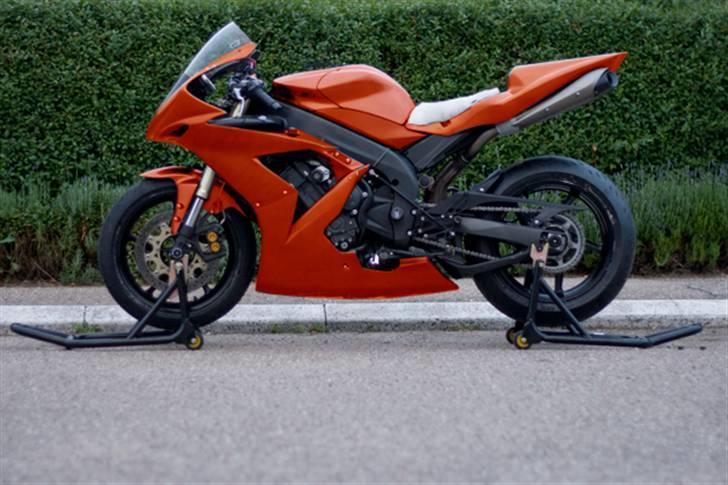 Yamaha YZF R1 Baneged - Når jeg bliver stor, vil jeg også være orange ;o) billede 13