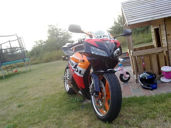 Honda CBR 1000 RR billede 12