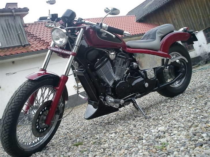 Honda Vt 600 Shadow "nu" billede 1