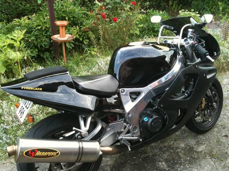 Honda CBR 900 RR Fireblade billede 6