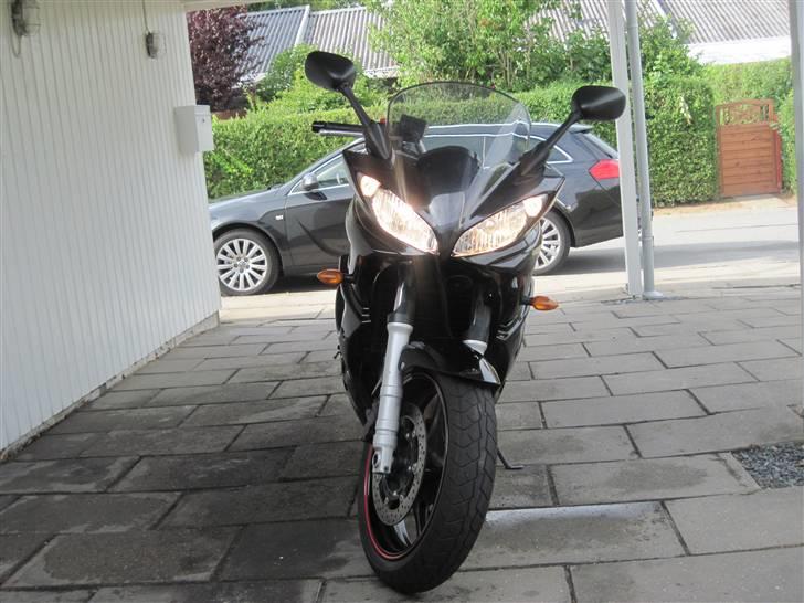 Yamaha FZ6-s billede 4