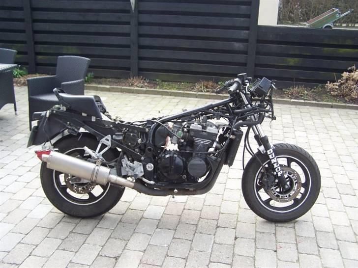 Kawasaki GPX 600 R Ninja (solgt) billede 5
