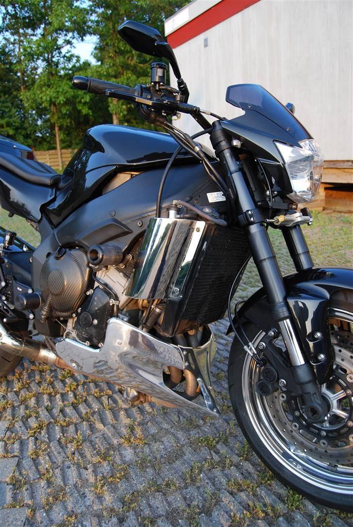 Yamaha R1 Streetfighter SOLGT billede 4