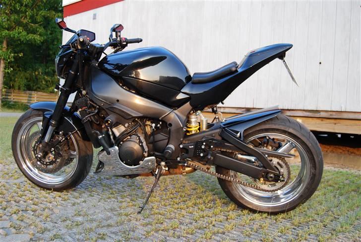 Yamaha R1 Streetfighter SOLGT billede 7