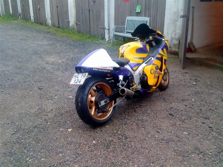 Suzuki gsxr 1300 hayabusa solgt billede 2