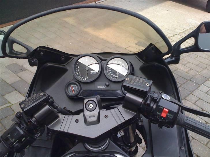 Kawasaki ZX 10 billede 10