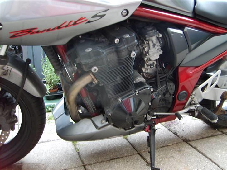 Suzuki GSF650/S billede 3