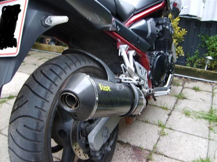 Suzuki GSF650/S billede 4