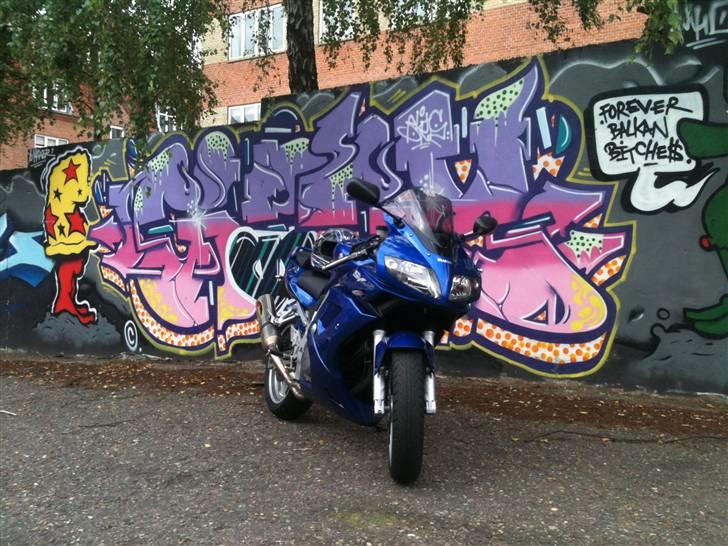 Suzuki sv650s TOTALSKADET billede 1