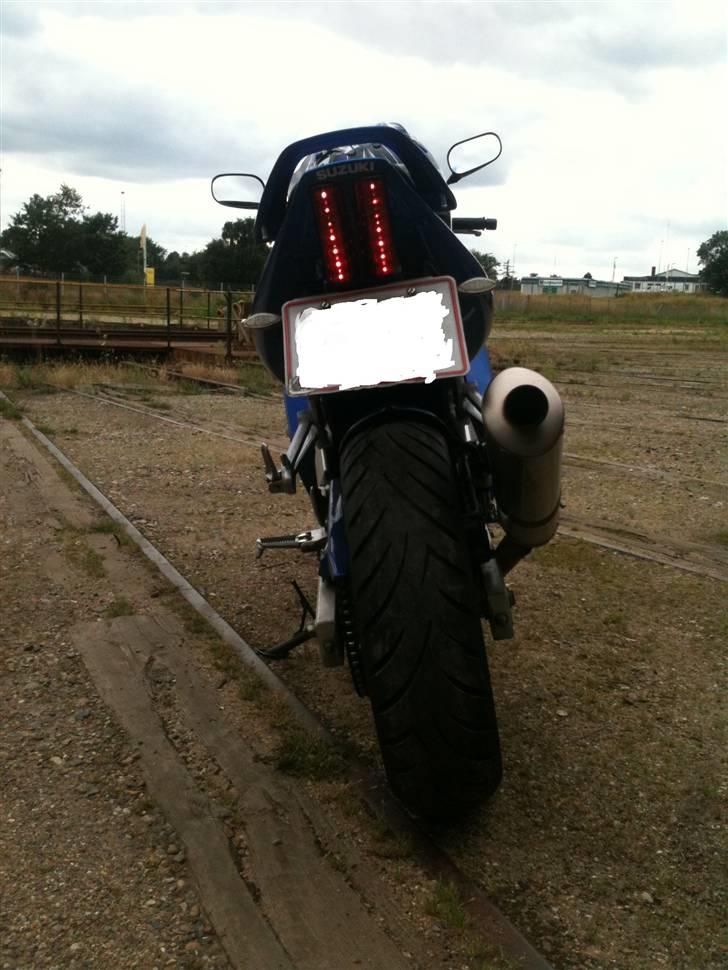 Suzuki sv650s TOTALSKADET billede 7