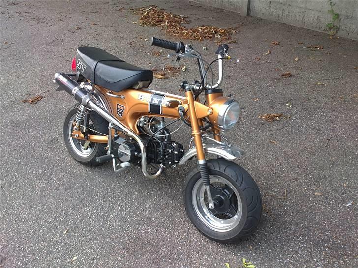 Honda ST 50 Dax billede 3