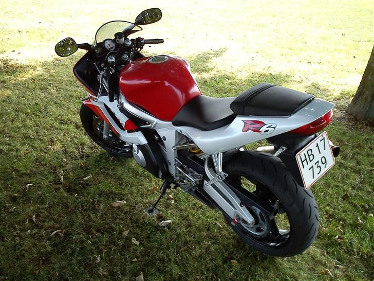 Yamaha YZF R6 *SOLGT* billede 4