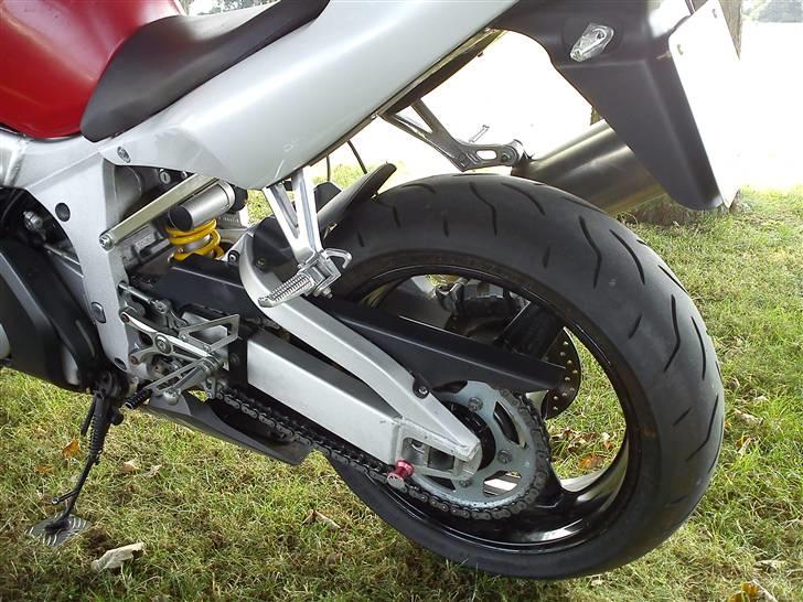 Yamaha YZF R6 *SOLGT* billede 11