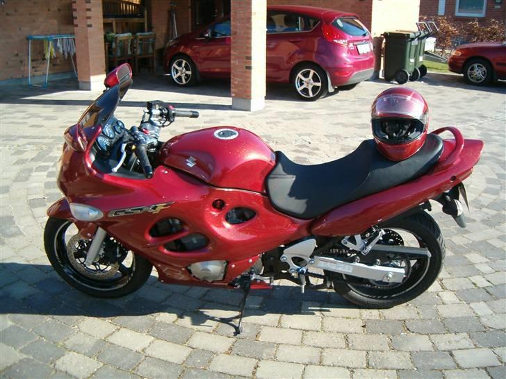 Suzuki GSX 750 F billede 2