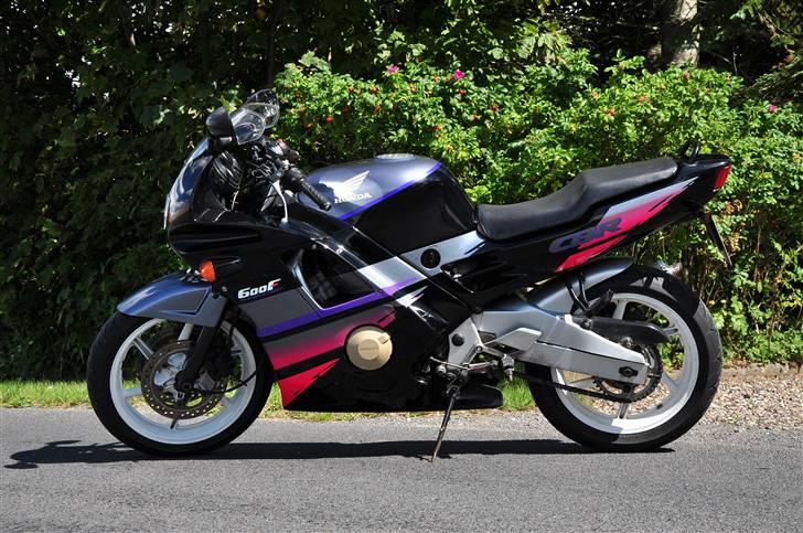 Honda cbr 600 f2 billede 1
