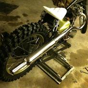 Ariel red hunter Bobber