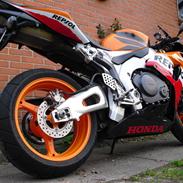 Honda cbr fireblade rr