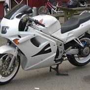Honda VFR