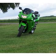 Kawasaki zx9r