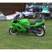 Kawasaki zx9r