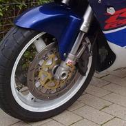 Suzuki GSX750R SRAD