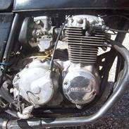 Honda cb 400 four