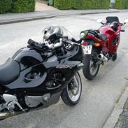 Suzuki GSX750F