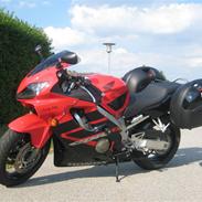 Honda cbr 600 f4i 