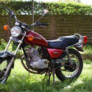 Suzuki GN 125