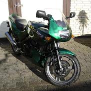 Kawasaki GPZ 500S ( solgt )