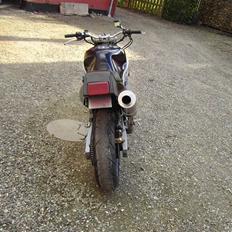 Yamaha FZR 1000 (fighter)