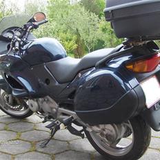 Honda Deauville NT650V (Solgt)