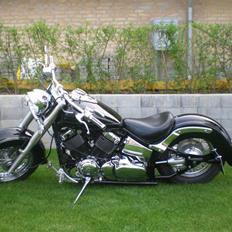 Yamaha Dragstar  "LOWRIDER"