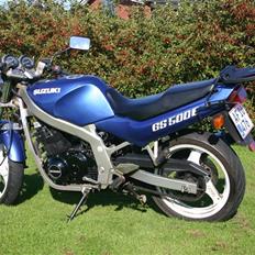 Suzuki GS 500E