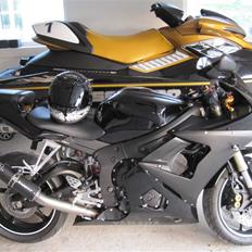 Yamaha YZF R6 (solgt)