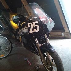 Yamaha FZR (STJÅLET)